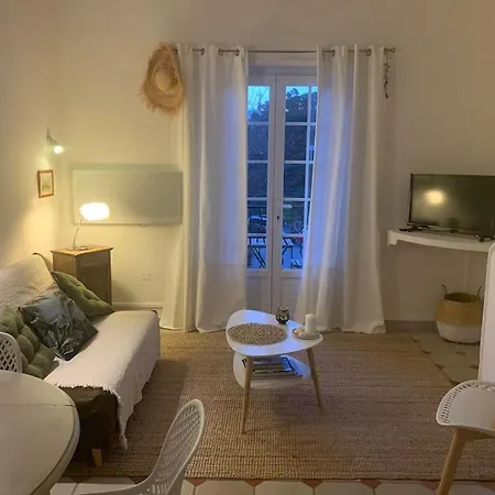 Duplex Au Calme Avec Parking *